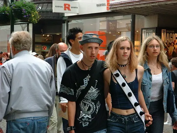 Folks at a festival. Photo: Stefan Stenudd.