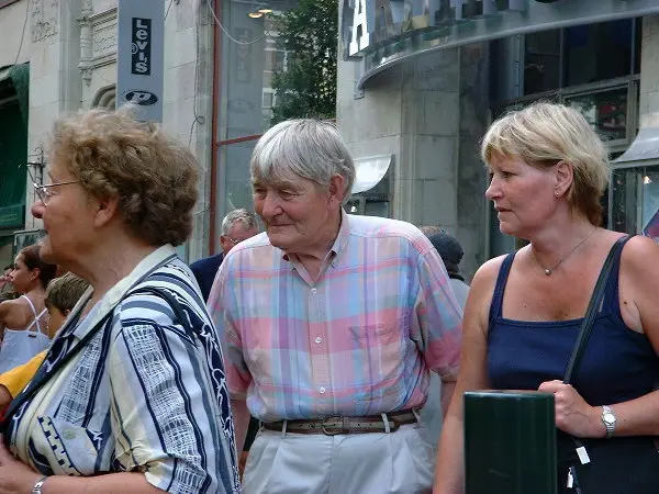 Folks at a festival. Photo: Stefan Stenudd.