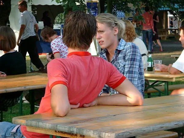 Folks at a festival. Photo: Stefan Stenudd.