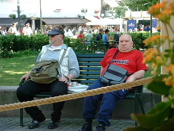 Folks at a festival. Photo: Stefan Stenudd.