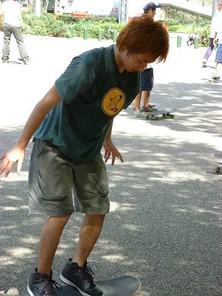 Shinjuku park skateboard. Photo by Stefan Stenudd.