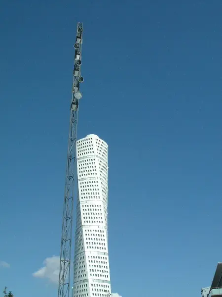 Turning Torso in Malm, Sweden. Photo by Stefan Stenudd.